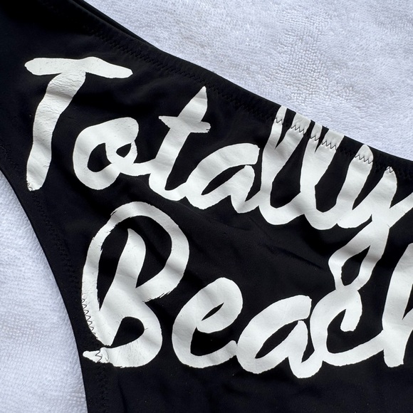 VS cheeky Totally Beachin bikini bottom - Picture 3 of 4